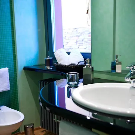 Casa Rossa - Bymyhomeincomo * Τσερνόμπιο