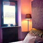 度假居 Casa Rossa - Bymyhomeincomo 切尔诺比奥