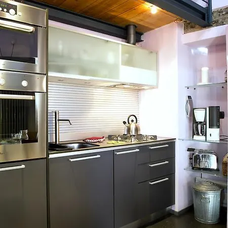 בית נופש Casa Rossa - Bymyhomeincomo