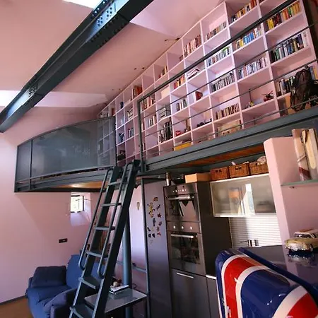 בית נופש Casa Rossa - Bymyhomeincomo